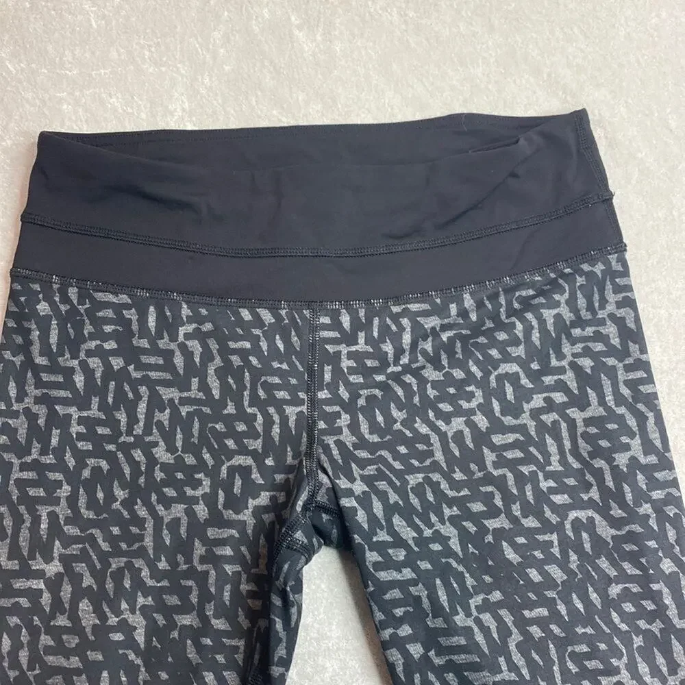 Lululemon Run Inspire High Rise Crop Black and Gray Pattern Size 6